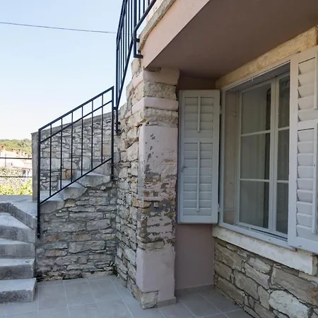 Deluxe Gladiators House - Parking Included Apartman *