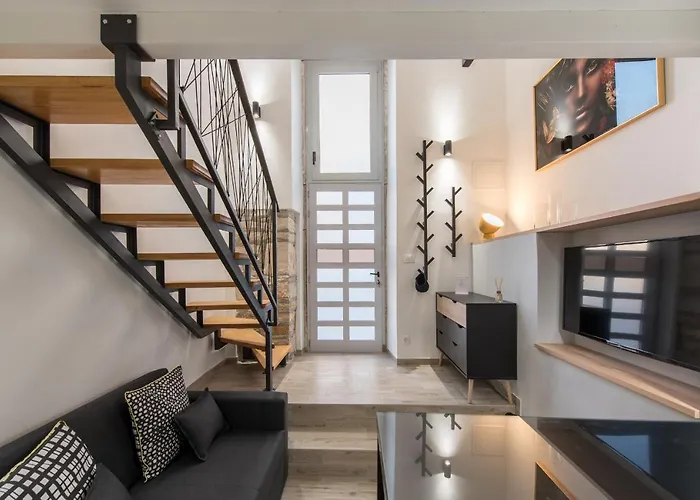 Daire Deluxe Gladiators House - Parking Included Pula