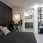 Deluxe Gladiators House - Parking Included Apartament *