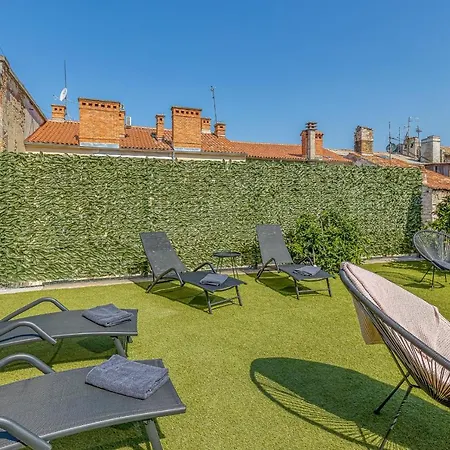 Deluxe Gladiators House - Parking Included Pula