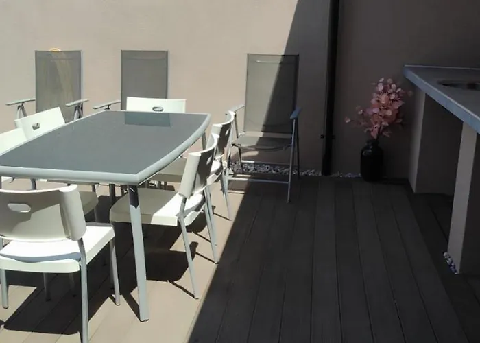 Apartamento Deluxe Gladiators House - Parking Included Pula